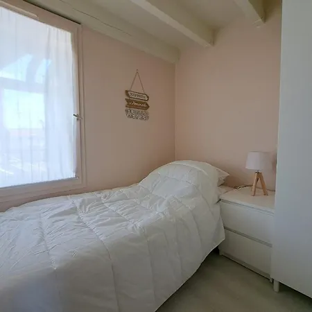 T2 Duplex Refait A Neuf, Proche Plages, Parking Et Wifi - Fr-1-521-255 דירה ביסקארוס